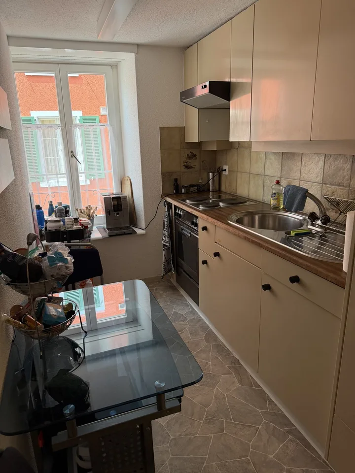 Ruhige 2½-Zimmer-Wohnung mit Balkon im Herzen von Wädenswil