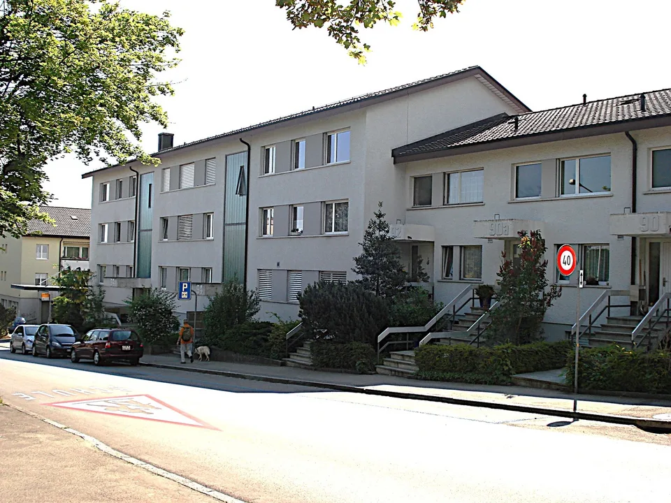 Praktische 4½  Zimmerwohnung im Spiegel!