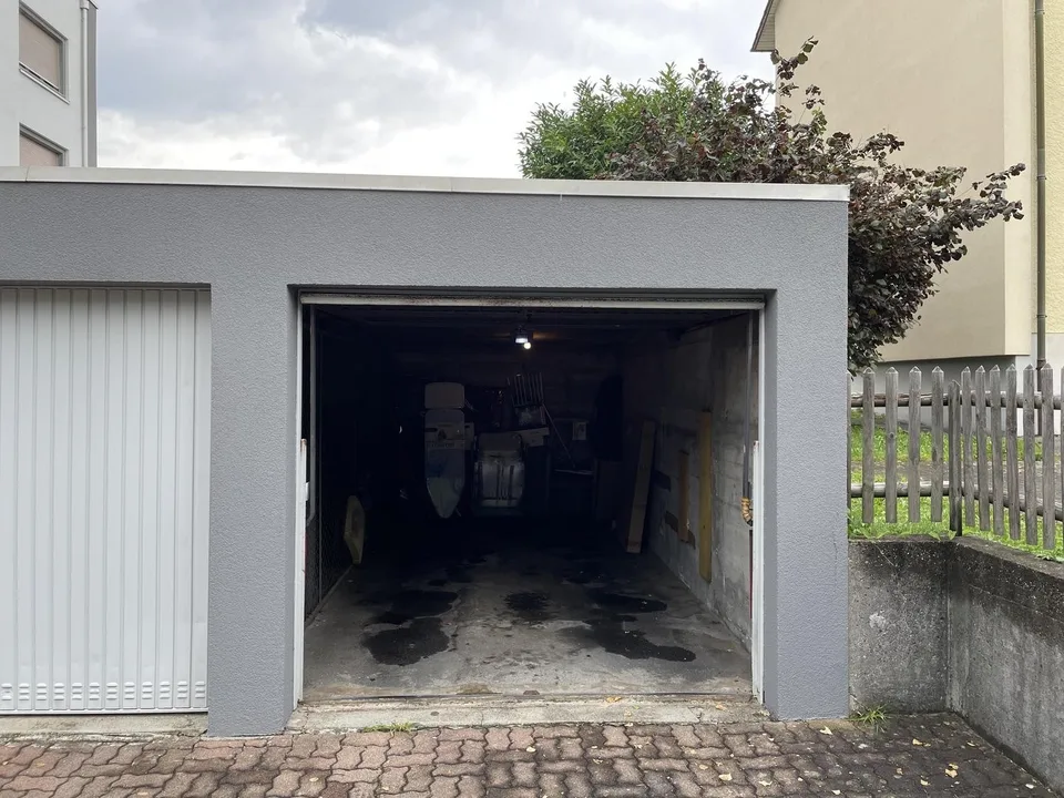 Garagebox per 01.07.2026 in Solothurn zu vermieten