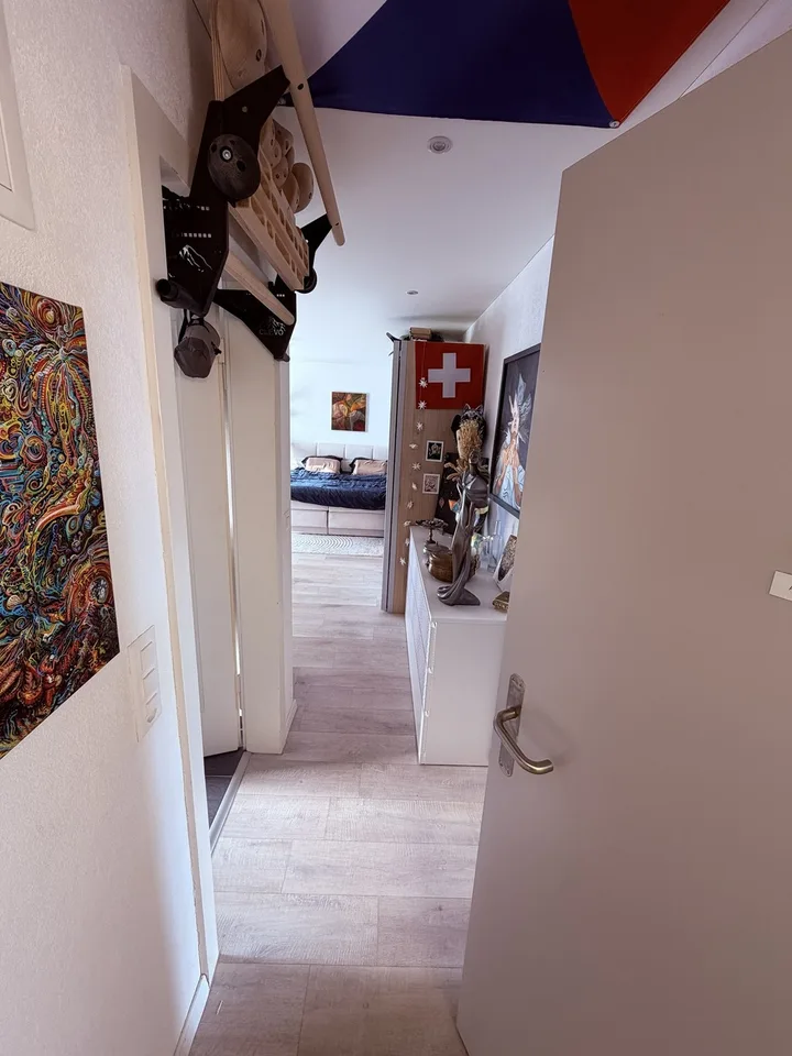 28-m²-Studio mit Balkon in Zürich-Altstetten  verfügbar ab 1. September