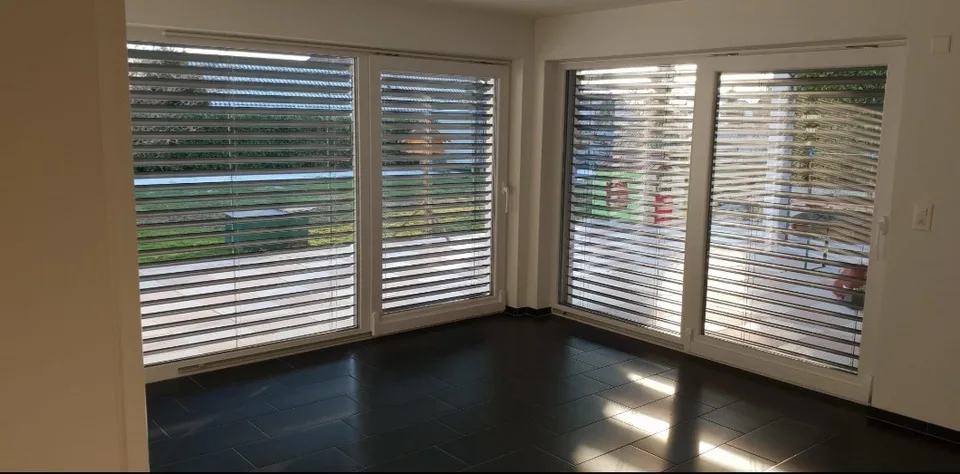 Schöne und helle 2 Zimmer-Parterre-Wohnung auf dem Land