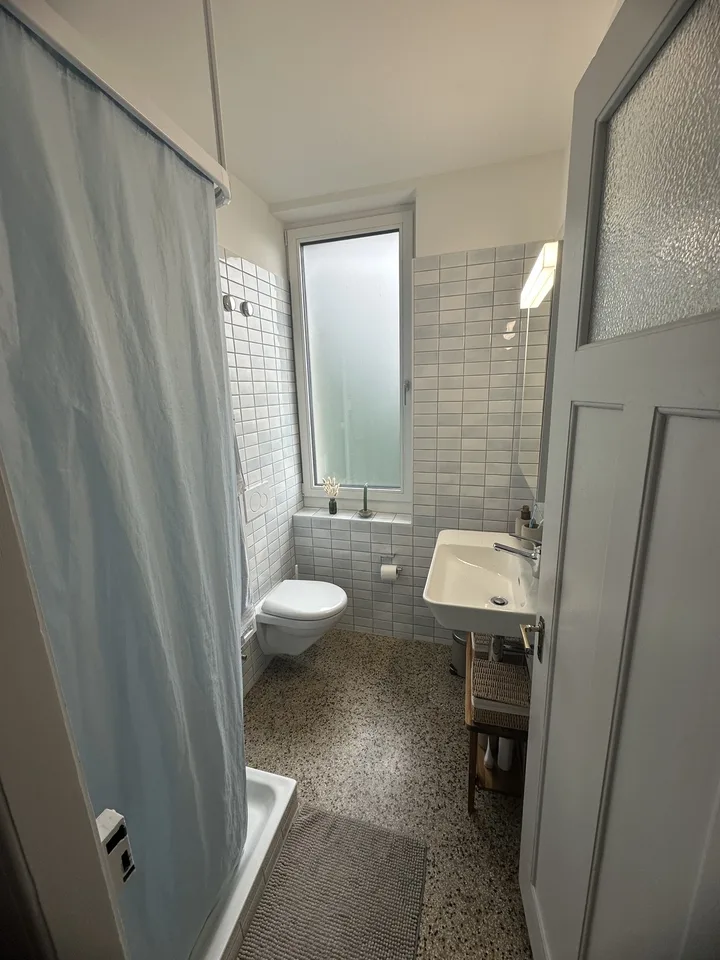 renovierte Altbauwohnung zu vermieten