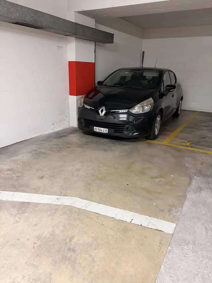 Place de parc à louer à Rue Marterey 5, Lausanne