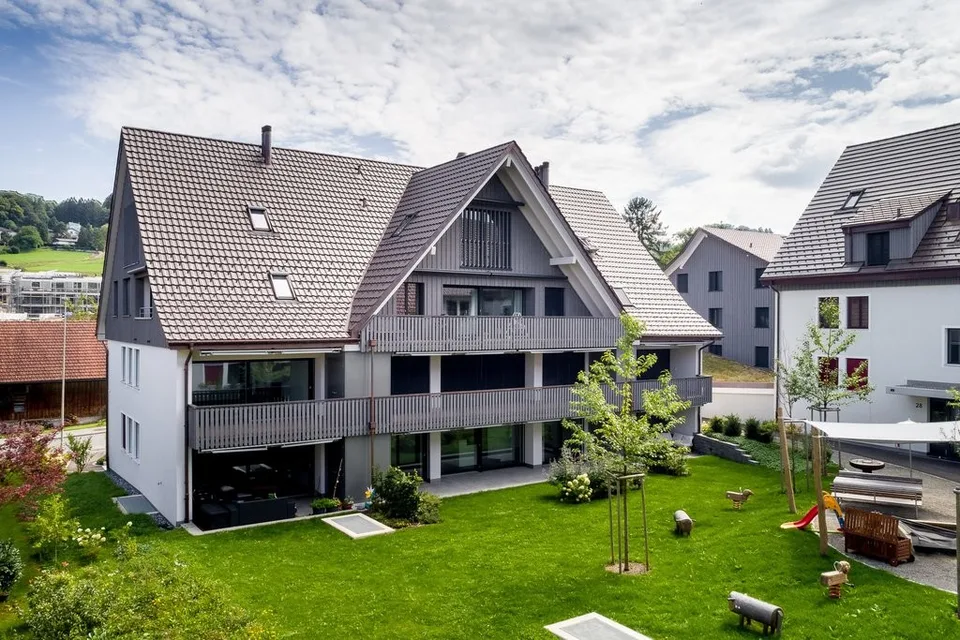 Helle 4.5-Zimmer-Wohnung im Grünen mit viel Platz