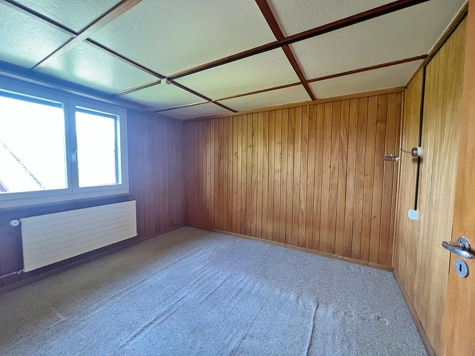 Einfamilienhaus mit Garage und Gartenhaus – photo 8 sur 13