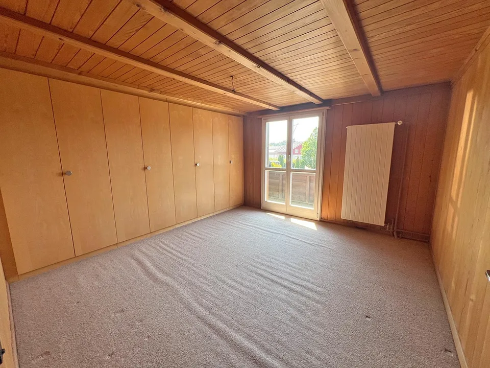 Einfamilienhaus mit Garage und Gartenhaus – photo 9 sur 13