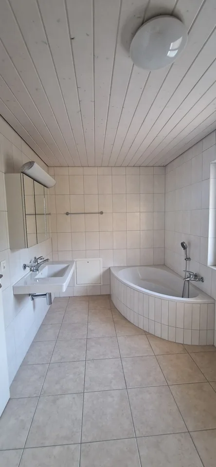 Helle 3 Zimmer Wohnung