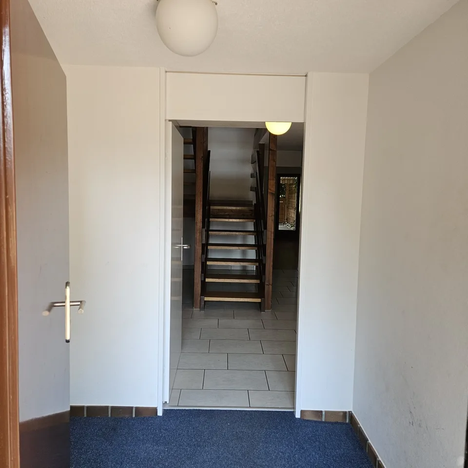 Familienfreundliches Reiheneinfamilienhaus mit Garten, Terrasse und Balkon