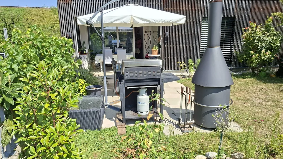 Zimmer in schöner Gartenwohnung