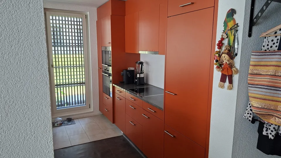 Zimmer in schöner Gartenwohnung