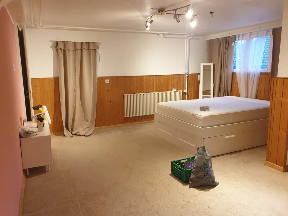 Studio mit Kochnische, Dusche und Aussensitzplatz
