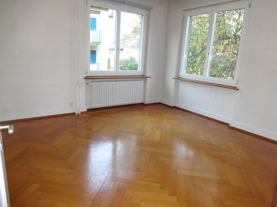 Einzelzimmer mit gemeinsamer Nutzung von Küche + Bad