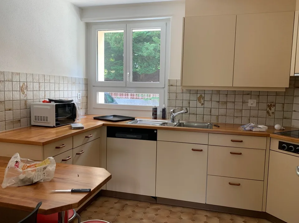 Hübsches & möbliertes Zimmer in 3er-WG