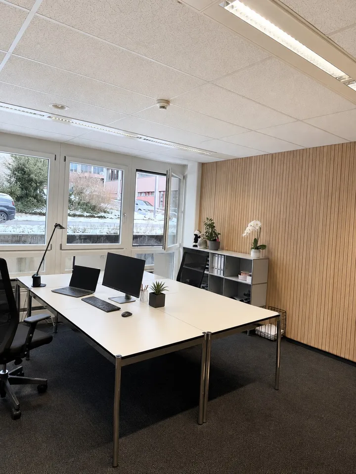 Moderne Bürofläche in Dättwil zu vermieten