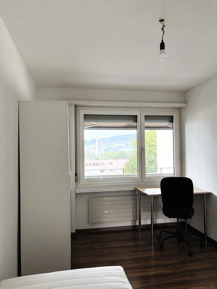🌟 Furnished Rooms in Geroldswil – Available Now!