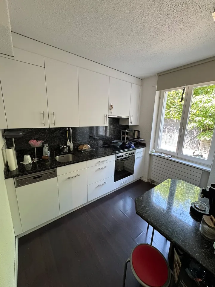 Charmante 2.5 / 3 Zimmerwohnung