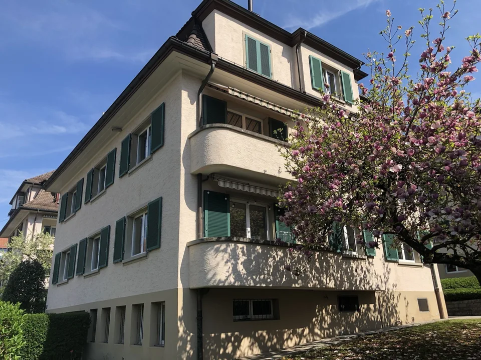 Befristet bis 30.09.2027 - 2-Zimmer-Wohnung in Zürich Kreis 7