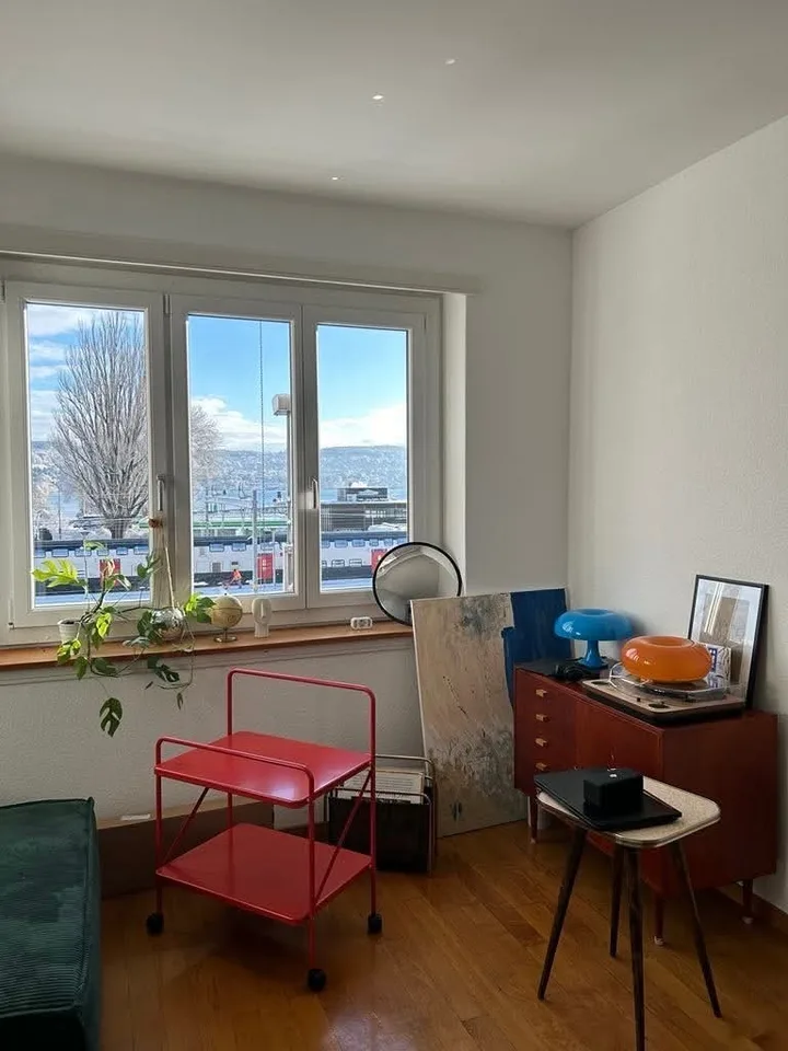 Room sublet 5 min away from lake Zürich