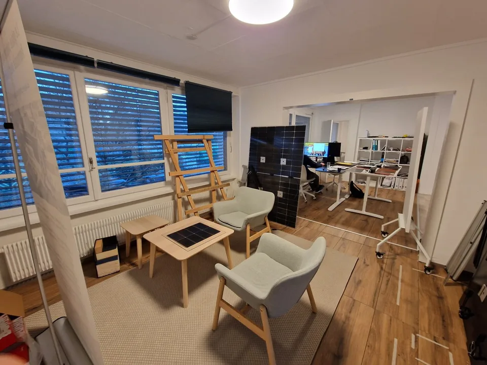 Show room ou bureaux dans une zone d'activités