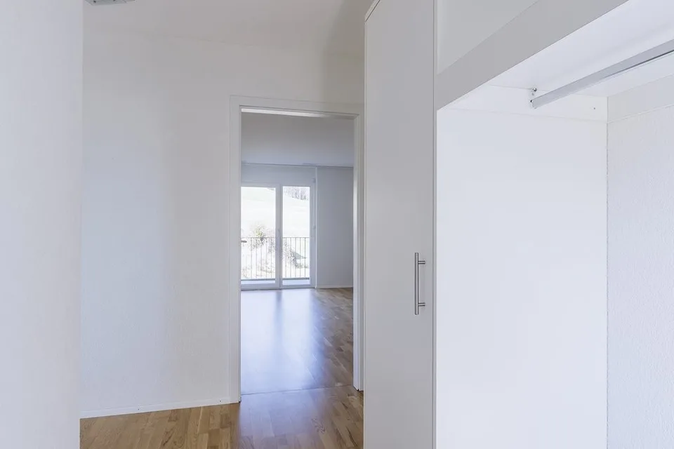 Schöne Wohnung mit Sicht ins Grüne – Foto 8 von 10