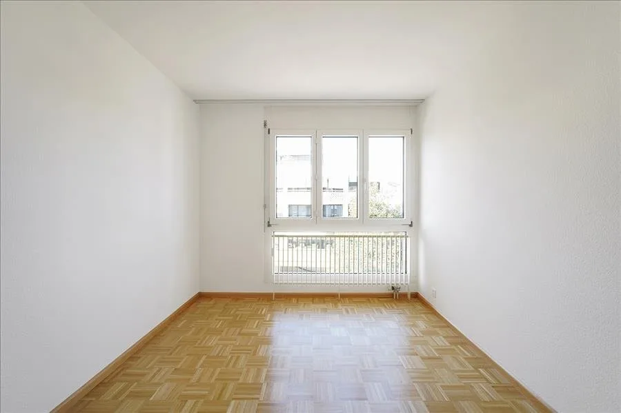 Dans un quartier de banlieue animé - votre recherche d'appartement se termine ici ! – photo 8 sur 12