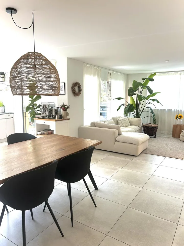 Helle, möblierte 3.5-Zimmer-Wohnung in Thalwil zur Untermiete (November 2026 bis Ende Februar 2027)