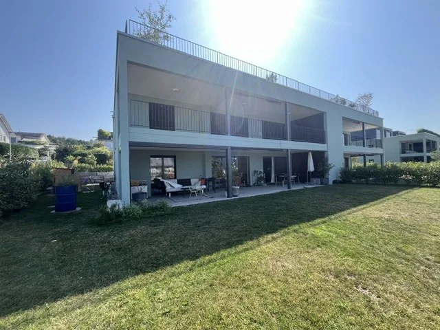 5.5-Zimmer-Gartenwohnung im Eigentumsstandard | 150 m2 Wohnfläche | 200 m2 Privatgarten