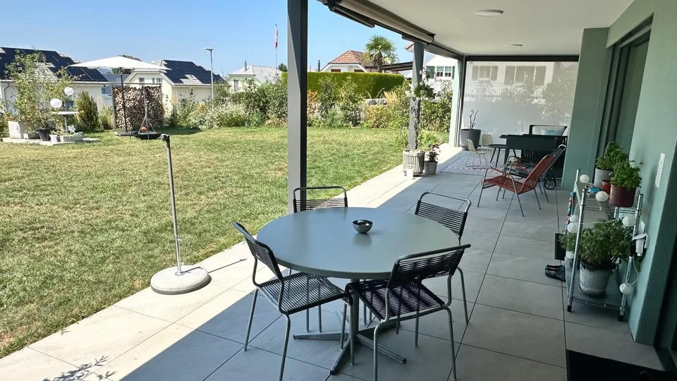 5.5-Zimmer-Gartenwohnung im Eigentumsstandard | 150 m2 Wohnfläche | 200 m2 Privatgarten