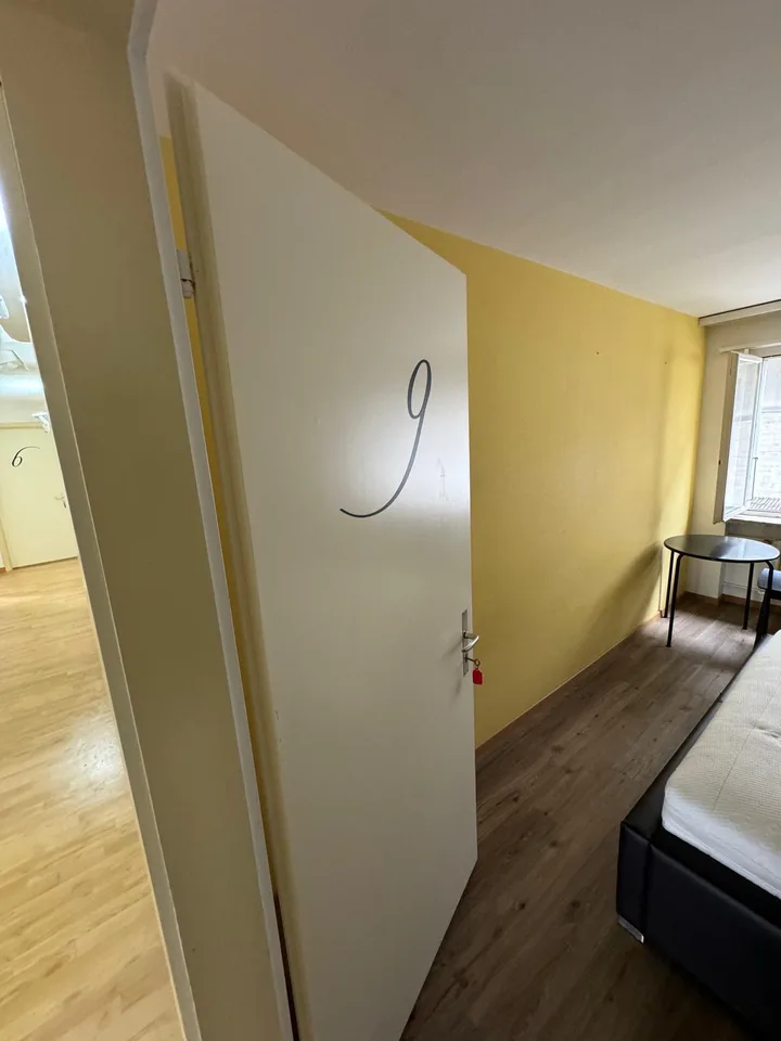 unkomplizierte gemütliche Zimmer
