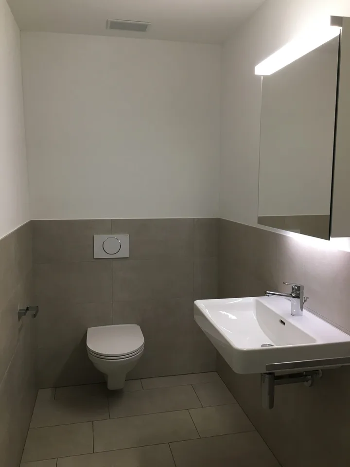 grosse 3 1/2 Zimmerwohnung mit traumhafter Aussicht