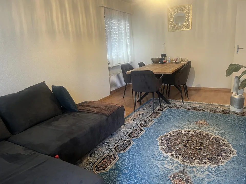 Cozy 3.5-room apartment with balcony in Urdorf – available immediately!