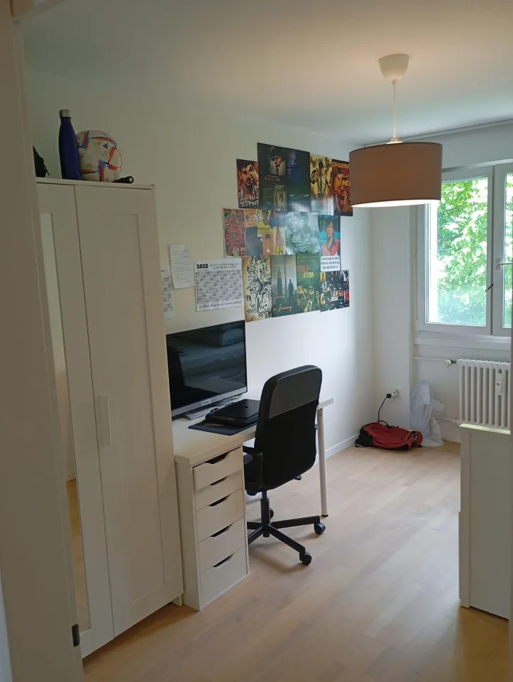 Zimmer in 4er WG