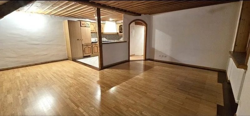 rustikale 3.5-Zimmer Wohnung mit 1 monat miete frei