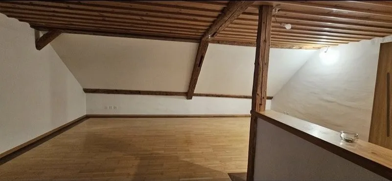 rustikale 3.5-Zimmer Wohnung mit 1 monat miete frei