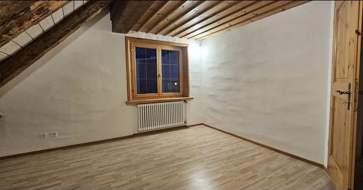 rustikale 3.5-Zimmer Wohnung mit 1 monat miete frei