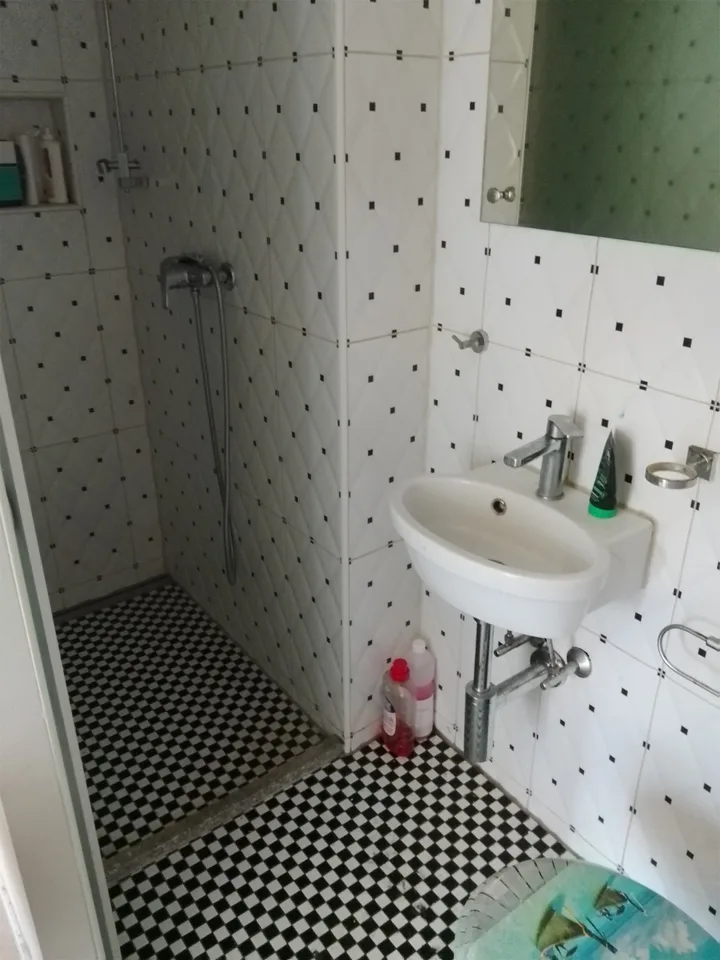 Schöneggplatz 9, 8004 Zürich - CHF 1’350 inkl. NK pro Monat