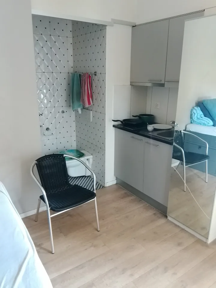 Schöneggplatz 9, 8004 Zürich - CHF 1’350 inkl. NK pro Monat