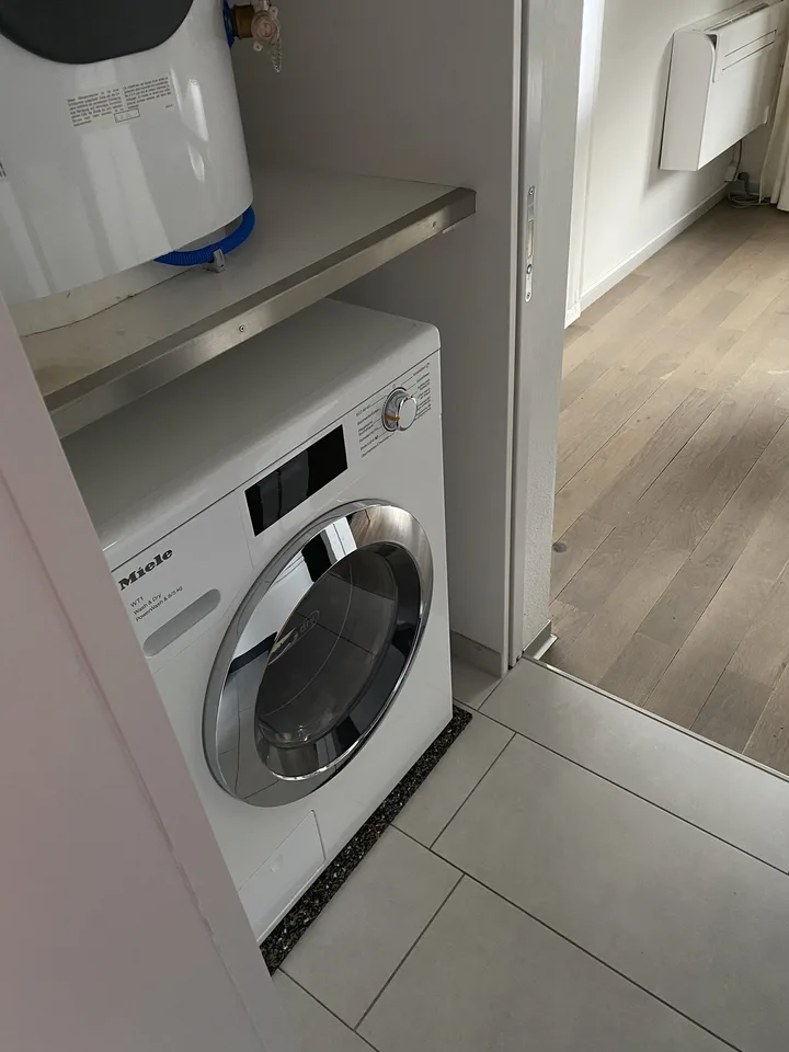 2025 neu gebaute 2 Zi. Whg