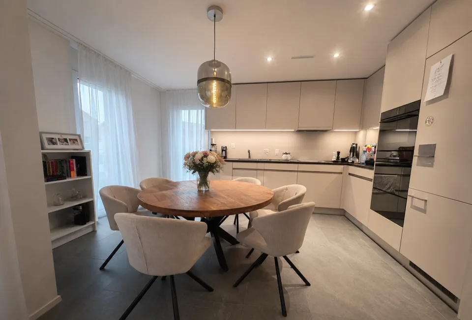 Moderne Wohnung im Eigentumsstandard