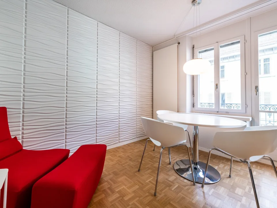 3 Furnished 2-Room Apartments – Zurich District 4