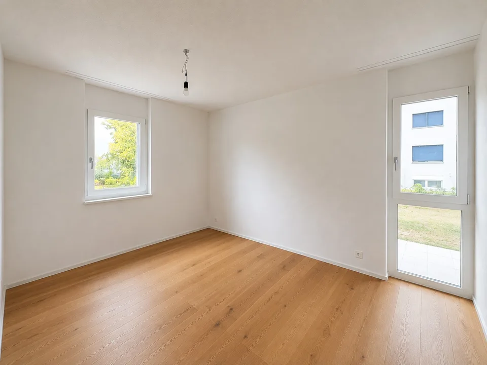 2.5-Zimmer Neubau mit Waldnähe in Brunegg