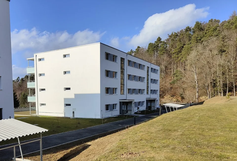 Grand 3.5 pces de 88m2 dans immeuble récent
