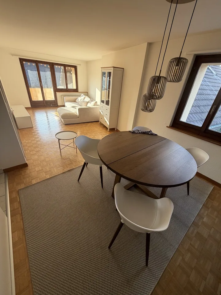4.5 Zimmer,  86m² 2 Etage