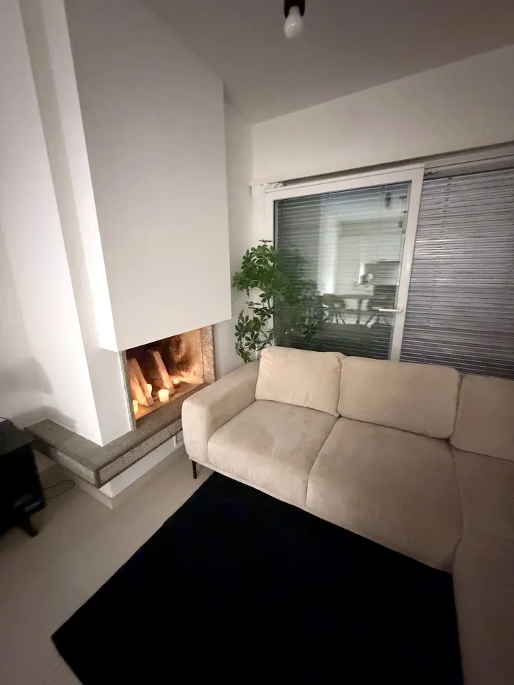 Appartamento arredato di 2.5 locali con balcone, subaffitto per 3 mesi, Lugano