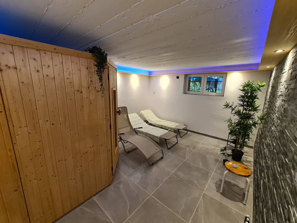 Wohnung in schönem Haus mit grossem Garten & Seesicht