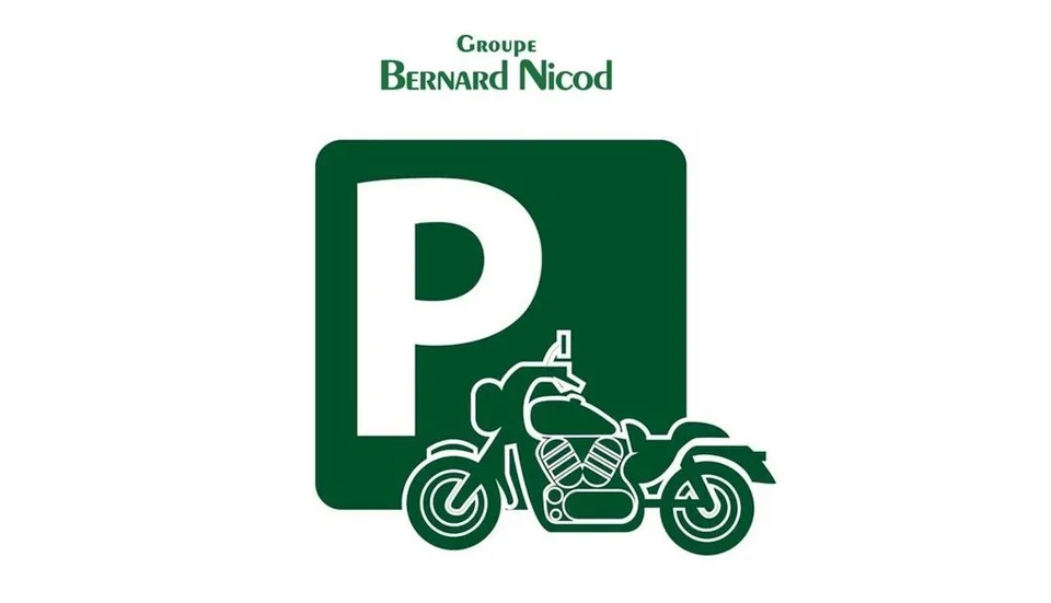 À louer - place de parc moto extérieure