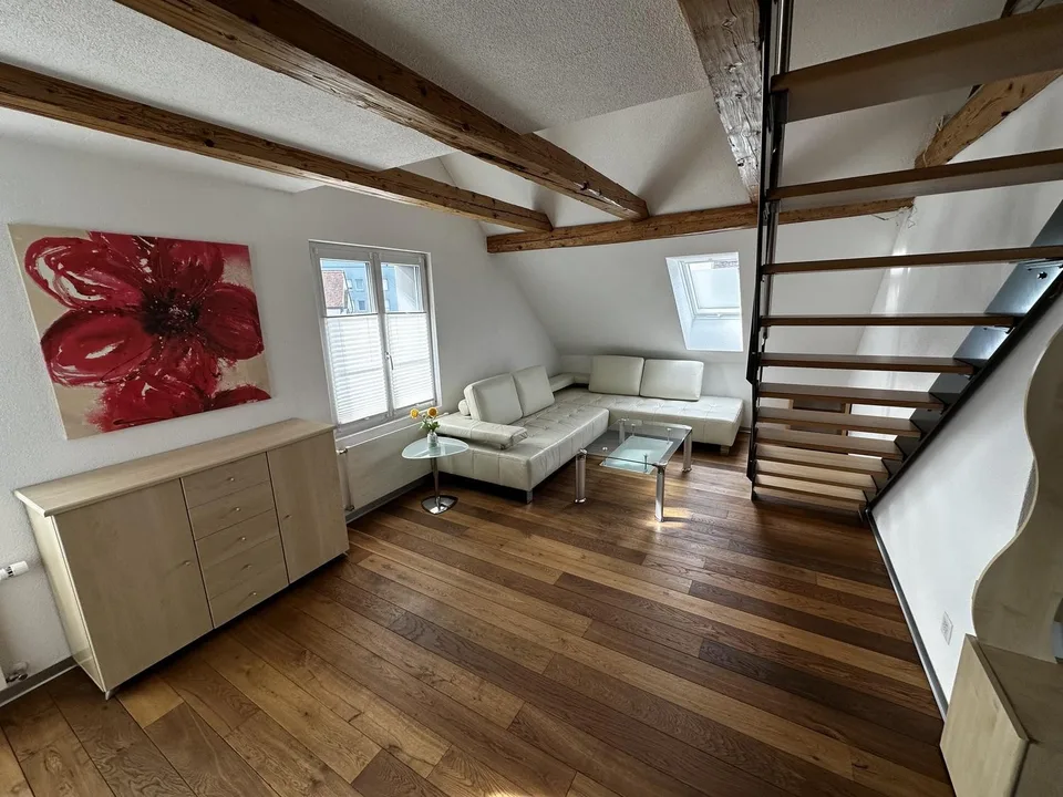 Wunderschöne, helle 3.5-Zimmer-Dachwohnung mit Charme in zentraler Lage in Rheineck
