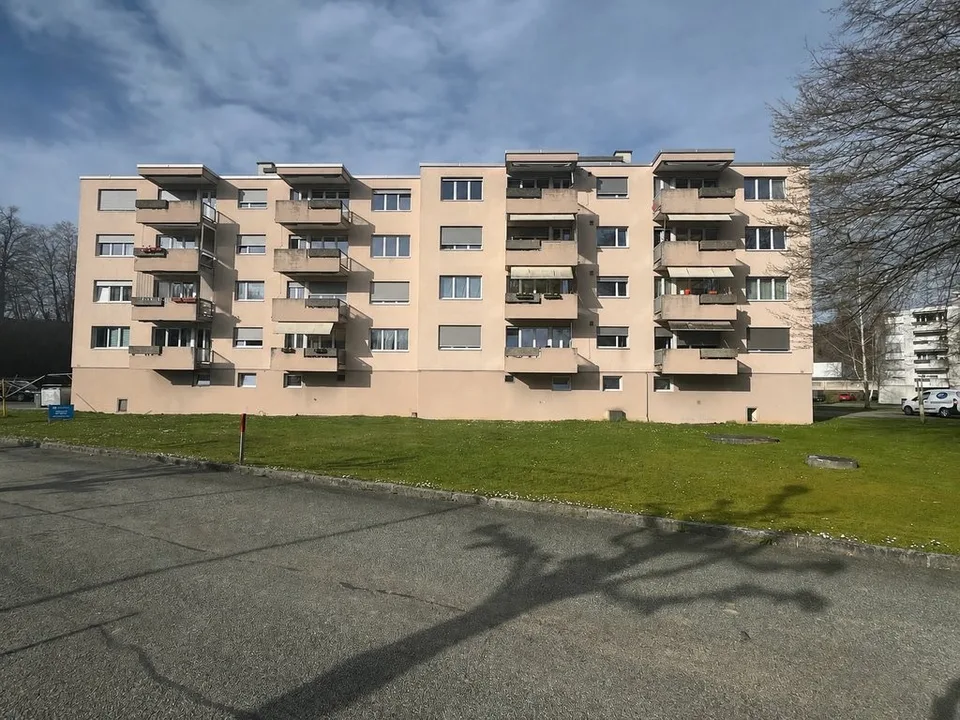 Appartement entièrement rénové de 3.5pcs à louer à Porrentruy