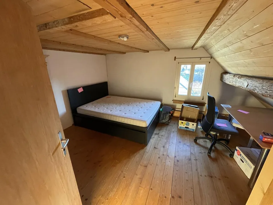 Zimmer im schönen Flarzhaus