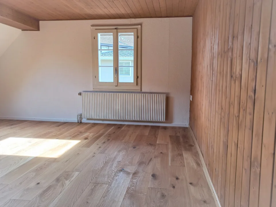 2.5-Room Apartment Available from 1 October